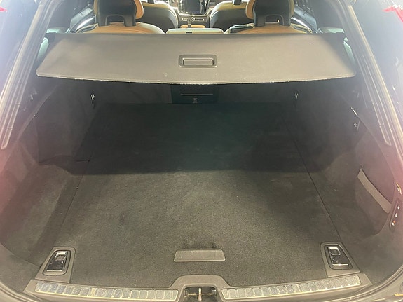 Volvo V90 7 of 30