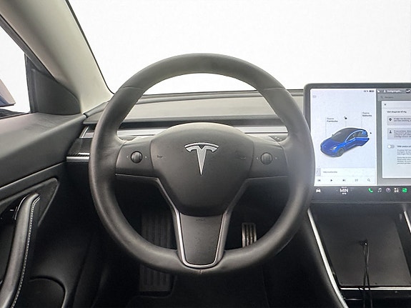 Tesla Model 3 23 of 30