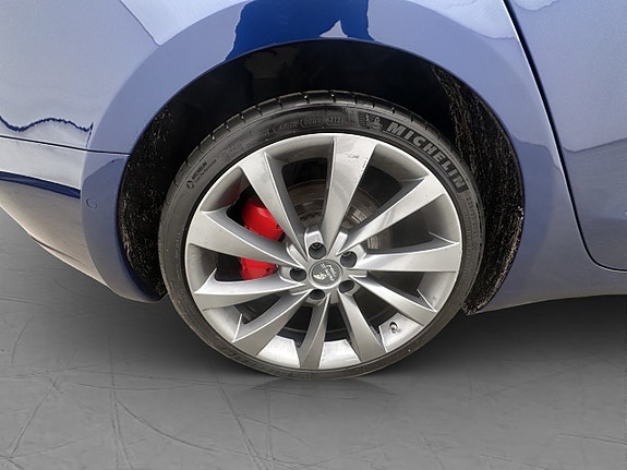 Tesla Model 3 30 of 30