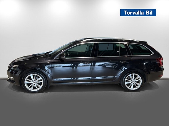 Skoda Octavia 5 of 5