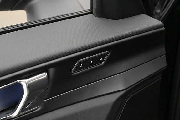 Lynk & Co 01 11 of 27