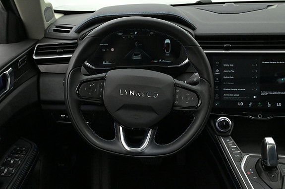 Lynk & Co 01 7 of 27