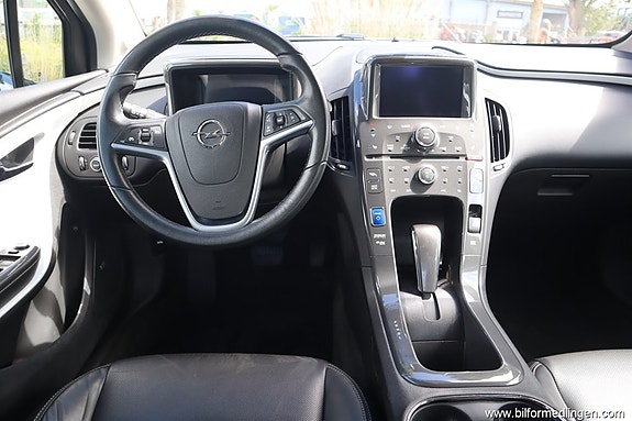 Opel Ampera 3 of 5
