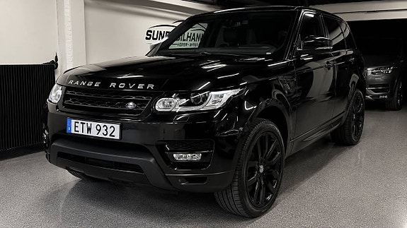Land Rover Range Rover Sport 2 of 5