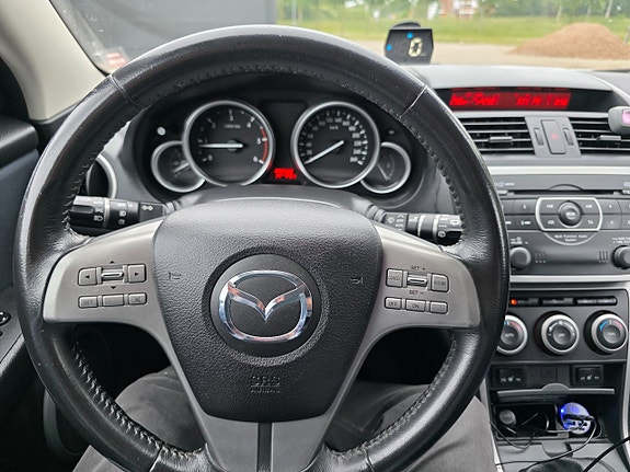 Mazda 6 8 of 14