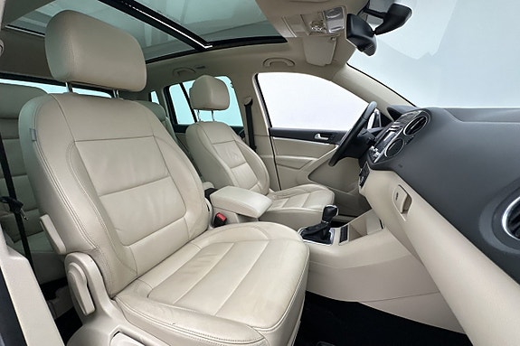 Volkswagen Tiguan 16 of 30