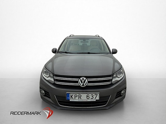 Volkswagen Tiguan 2 of 5