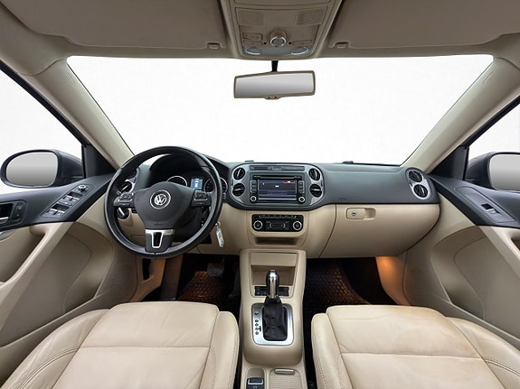 Volkswagen Tiguan 18 of 30