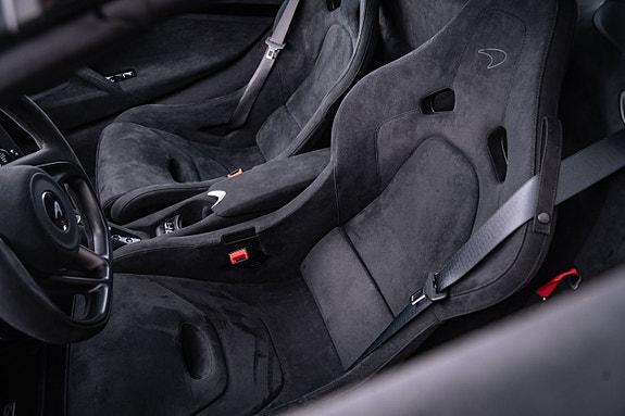 McLaren 750S 14 of 20