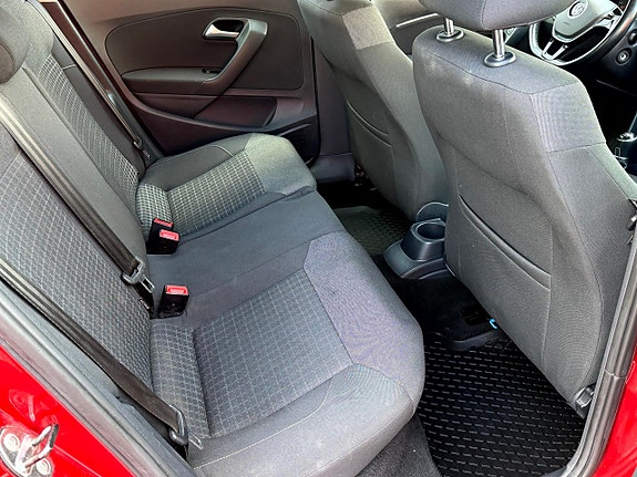 Volkswagen Polo 11 of 13