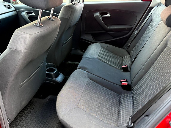 Volkswagen Polo 12 of 13