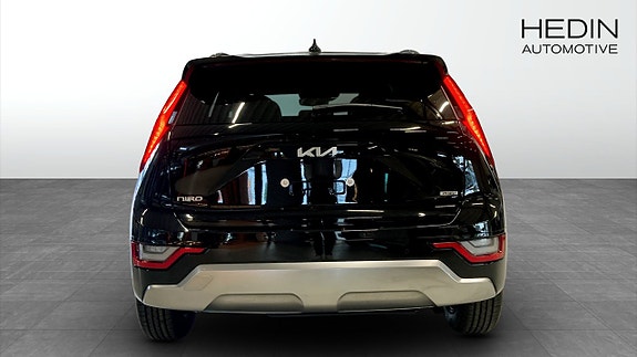 Kia Niro 7 of 17