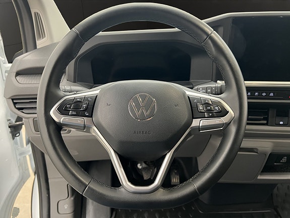 Volkswagen Transporter 17 of 30