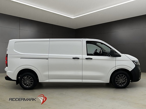 Volkswagen Transporter 2 of 5