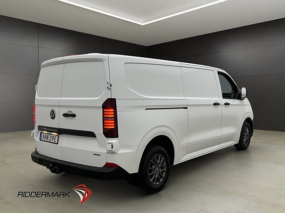 Volkswagen Transporter 9 of 30
