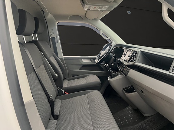 Volkswagen Transporter 24 of 29