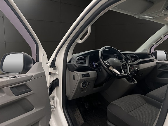 Volkswagen Transporter 16 of 29