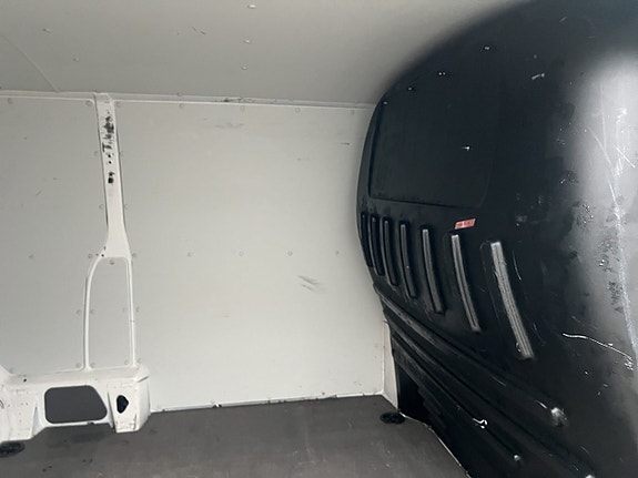 Volkswagen Transporter 14 of 29