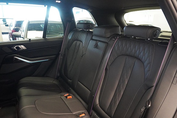 BMW X5 25 of 30