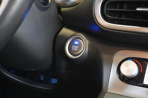 Hyundai Kona 15 of 20