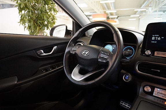 Hyundai Kona 17 of 20