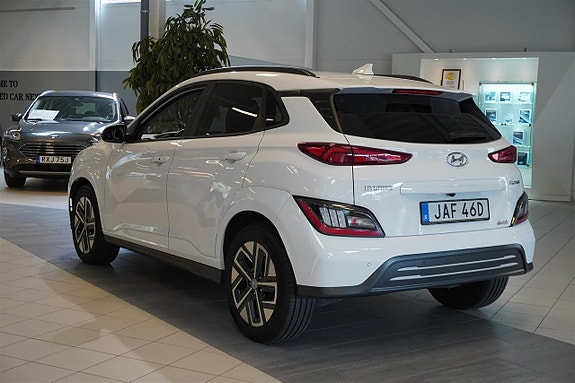 Hyundai Kona 4 of 5