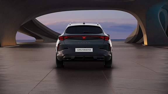 Cupra Formentor 4 of 8