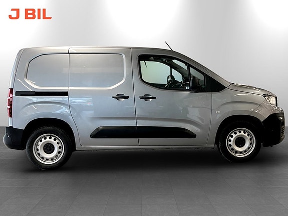 Peugeot Partner 3 of 5