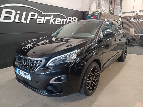 Peugeot 3008 2 of 5