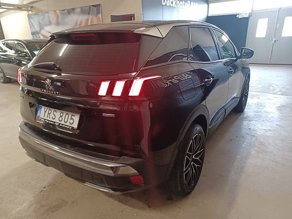 Peugeot 3008 7 of 17