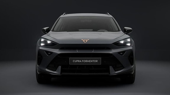 Cupra Formentor 3 of 8