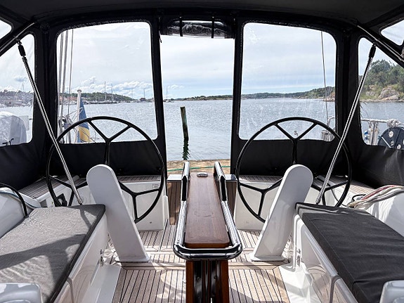 Hanse 385 – 2018 3 of 5