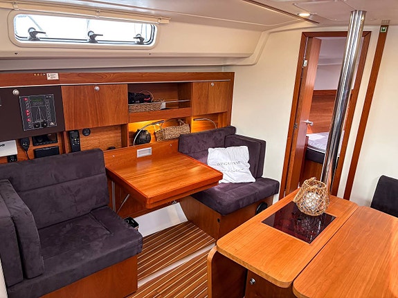 Hanse 385 – 2018 7 of 12
