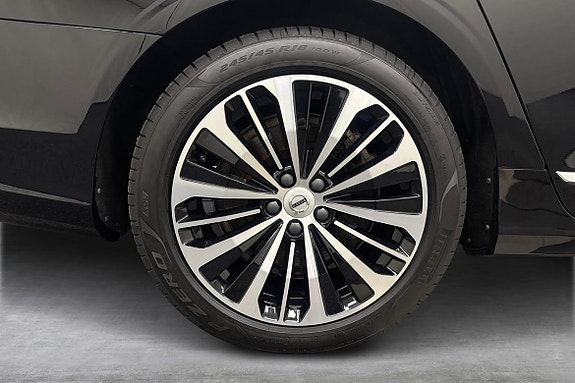 Volvo V90 14 of 20