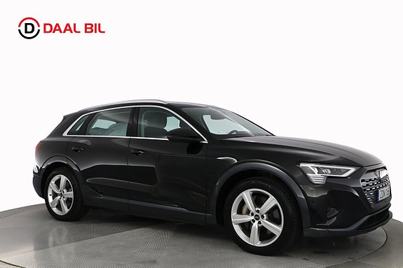 Audi Q8 e-tron 4 of 5