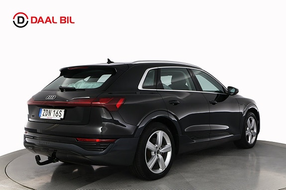 Audi Q8 e-tron 6 of 26