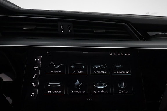 Audi Q8 e-tron 17 of 26