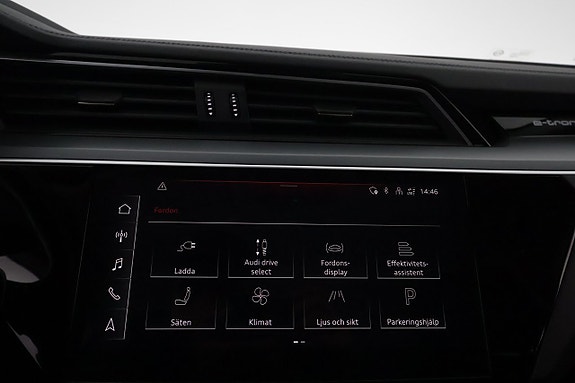 Audi Q8 e-tron 19 of 26