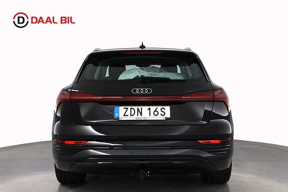 Audi Q8 e-tron 7 of 26