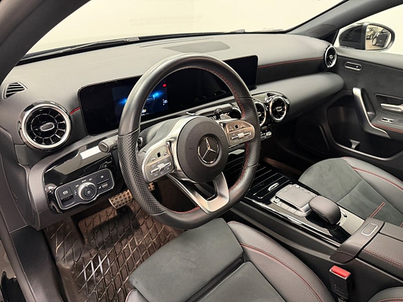 Mercedes-Benz A250 e 7 of 21