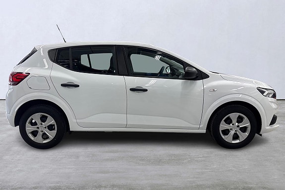 Dacia Sandero 3 of 5