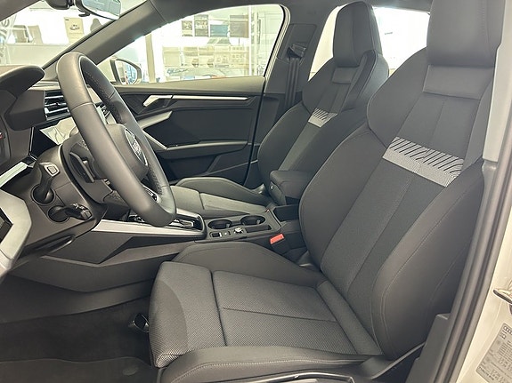Audi A3 10 of 22