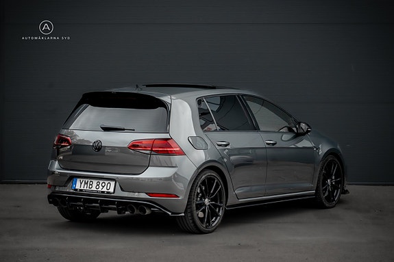 Volkswagen Golf I 21 of 23