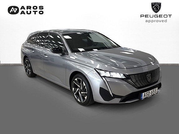 Peugeot 308 SW 3 of 5
