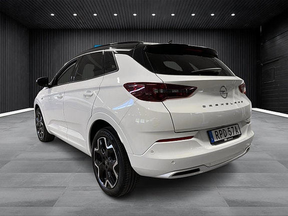 Opel Grandland X 3 of 5