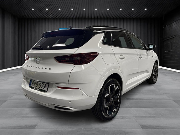 Opel Grandland X 5 of 5