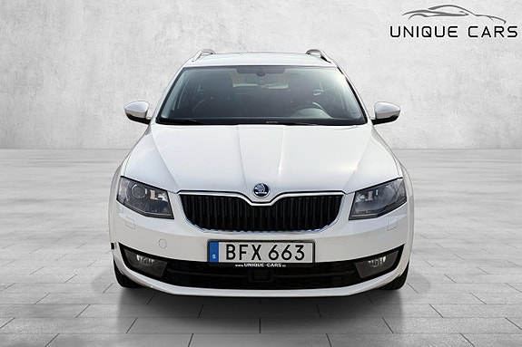Skoda Octavia 9 of 21