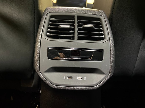 Cupra Formentor e-HYBRID 11 of 19