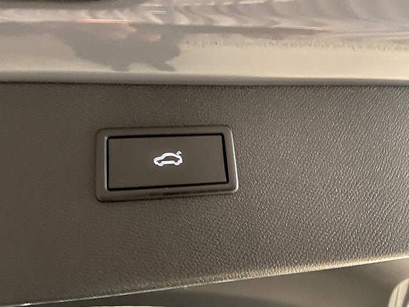 Cupra Formentor e-HYBRID 13 of 19
