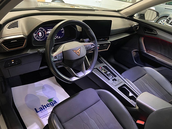 Cupra Formentor e-HYBRID 8 of 19